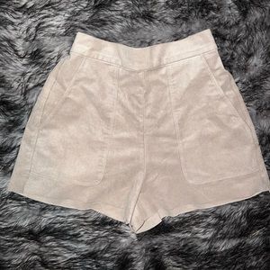 ARITZIA WILFRED VEGAN SUEDE TROUSER SHORTS WITH POCKETS XXS